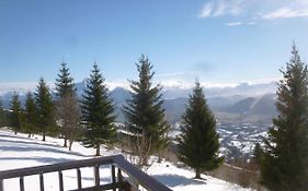 Studio entier au calme avec vue panoramique exceptionelle à 1500m